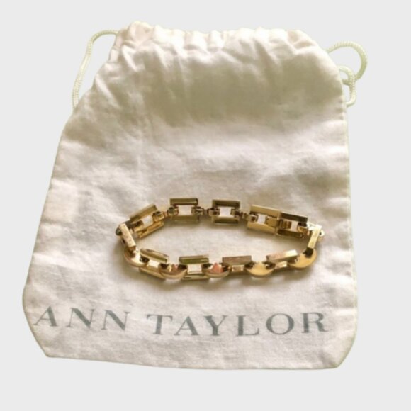 Ann Taylor Gold Link Bracelet NWOT - Picture 7 of 7